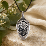Daisy spoon necklace