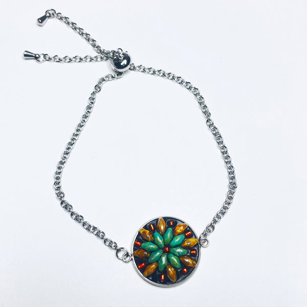 Star beaded bracelet